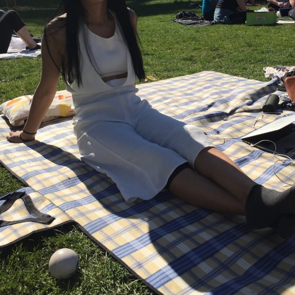 Jumper - Picture 2 of 4